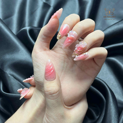 Artnailery · Rose Reverie | Atelier Canvas (24 pcs Precision-Finish Press-On Nails)