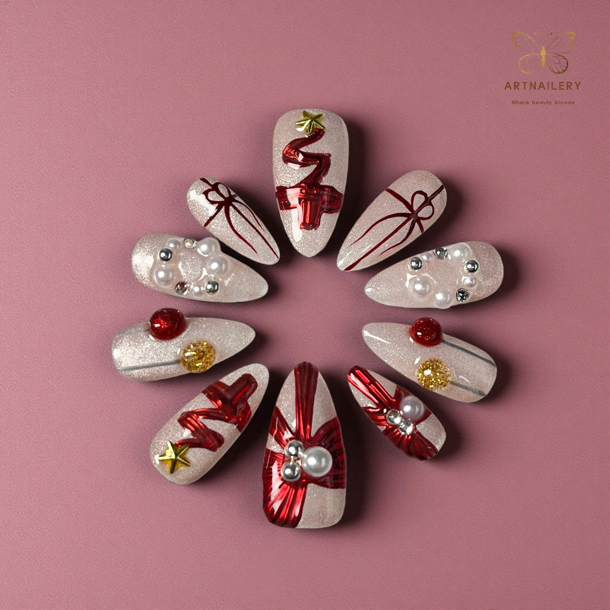 Artnailery · Gilded Cheer | Holiday Glam Limited (10 pcs Handmade Press-On Nails)