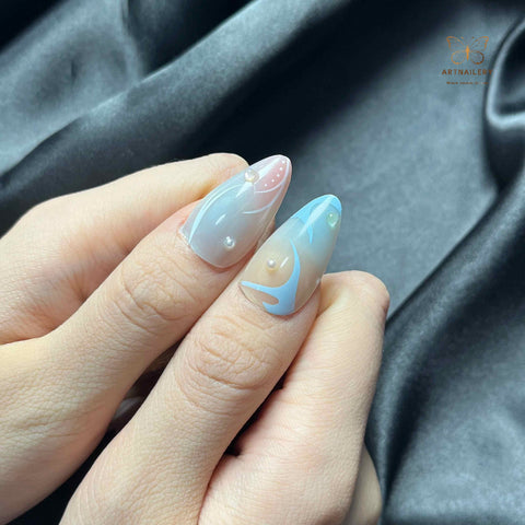 Artnailery · Celestial Bloom | Atelier Canvas (24 pcs Precision-Finish Press-On Nails)