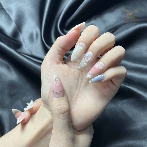 Artnailery · Aurora Veil | Atelier Canvas (24 pcs Precision-Finish Press-On Nails)