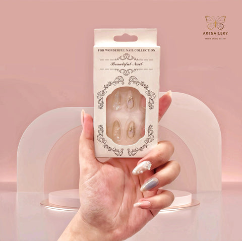 Artnailery · Aurora Veil | Atelier Canvas (24 pcs Precision-Finish Press-On Nails)