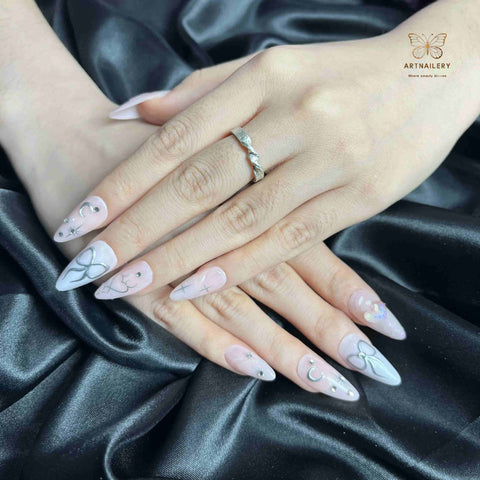Artnailery · Moonlight Blush | Atelier Canvas (24 pcs Precision-Finish Press-On Nails)