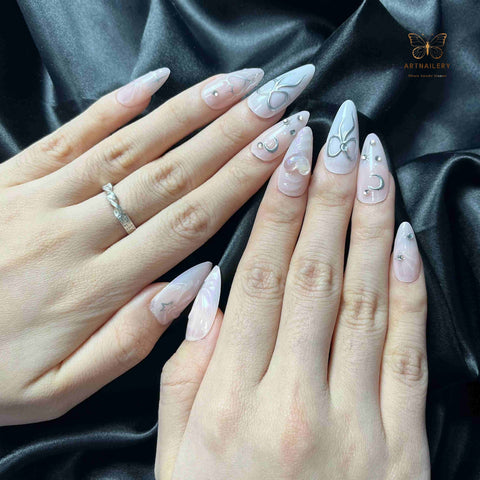 Artnailery · Moonlight Blush | Atelier Canvas (24 pcs Precision-Finish Press-On Nails)