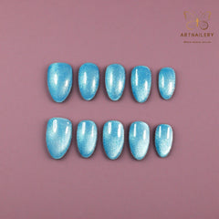 Artnailery · Azure Gleam | Everyday Elegance Collection (10 pcs Handmade Press-On Nails)