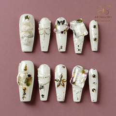 Artnailery · Crystal Carol | Holiday Glam Limited (10 pcs Handmade Press-On Nails)