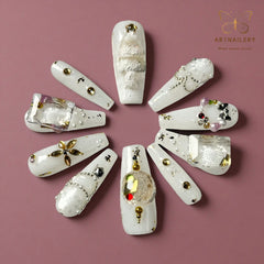 Artnailery · Crystal Carol | Holiday Glam Limited (10 pcs Handmade Press-On Nails)