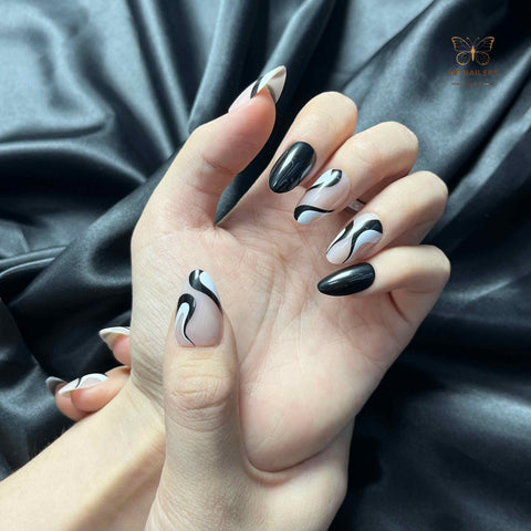 Artnailery · Noir Flow | Atelier Canvas (30 pcs Precision-Finish Press-On Nails)