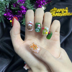 Artnailery · Merry Mingle | Holiday Glam Limited (10 pcs Handmade Press-On Nails)