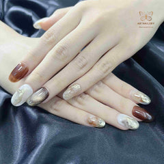 Artnailery · Amber Haze | Everyday Elegance · Artistry Selection (10 pcs Handmade Press-On Nails)