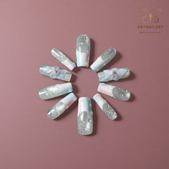 Artnailery · Frosted Bloom | Seasonal Glam Limited (10 pcs Handmade Press-On Nails