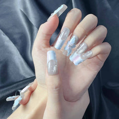 Artnailery · Frosted Bloom | Seasonal Glam Limited (10 pcs Handmade Press-On Nails