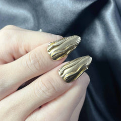 Artnailery · Golden Current | Artistry Collection · Seasonal Glam Selection (10 pcs Handmade Press-On Nails)