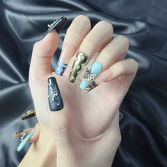 Artnailery · Celestial Alloy | Artistry Collection · Seasonal Glam Selection (10 pcs Handmade Press-On Nails)