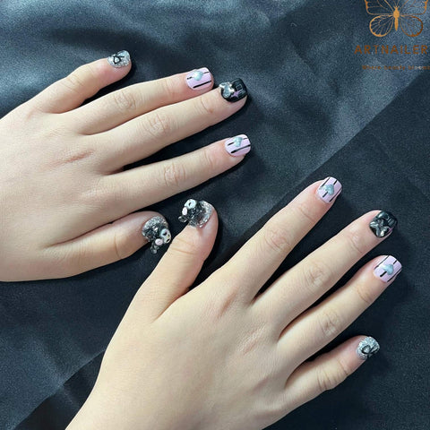 Artnailery · Midnight Kuromi Spark | Kids Press-On Nails (10 pcs)