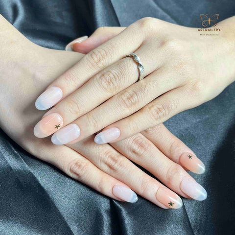 Artnailery · Oat Silk Star | Everyday Elegance Collection