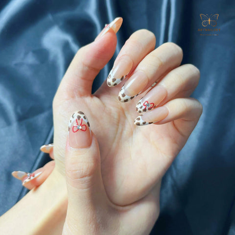 Artnailery · Scarlet Leopard Bow | Everyday Elegance Collection · Artistry Selection