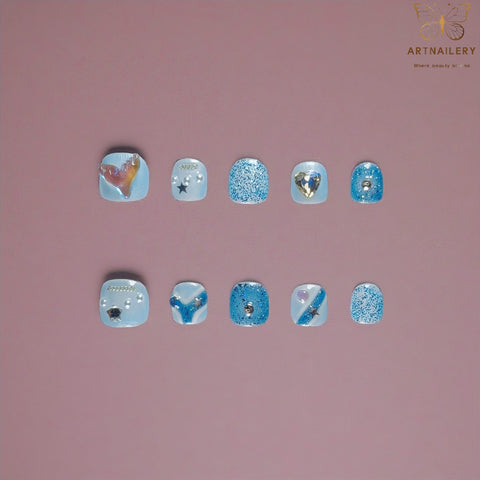 Artnailery · Blue Star Dream | Kids Press-On Nails (10 pcs)