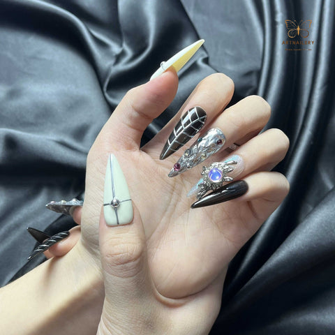 Artnailery · Chrome Eclipse | Artistry Collection · Seasonal