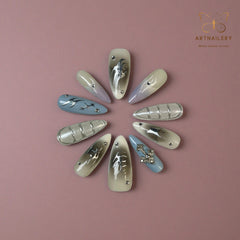 Artnailery · Silver Veil | Artistry Collection  (10 pcs Handmade Press-On Nails)