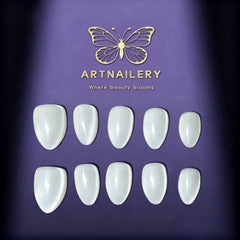 Artnailery · Moonlit Pearl | Everyday Elegance Collection (10 pcs Handmade Press-On Nails)