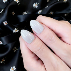 Artnailery · Moonlit Pearl | Everyday Elegance Collection (10 pcs Handmade Press-On Nails)
