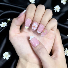 Lilac Bloom | Artistry Collection (10 pcs Handmade Press-On Nails)