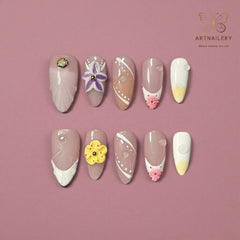 Artnailery · Blooming Petals | Seasonal Glam & Artistry Collection (10 pcs Handmade Press-On Nails)